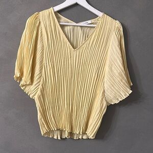 Vince Pleated Blouse in Light Yellow